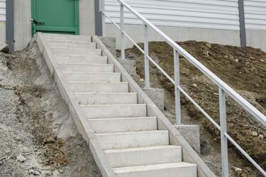 Betonové schody z betonových bloků | Betonové schody - fotogralerie