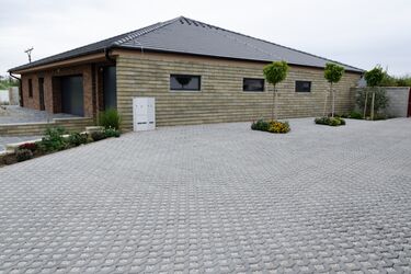 Zatravňovací dlažba ANDEZIT®, barva natural