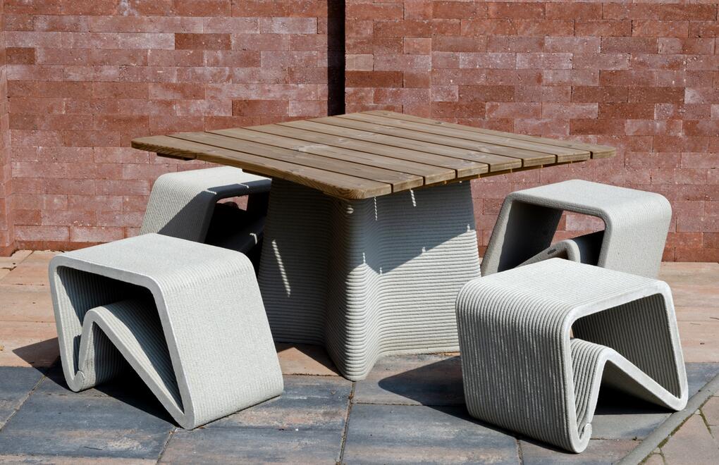 Designové posezení z 3D betonu
