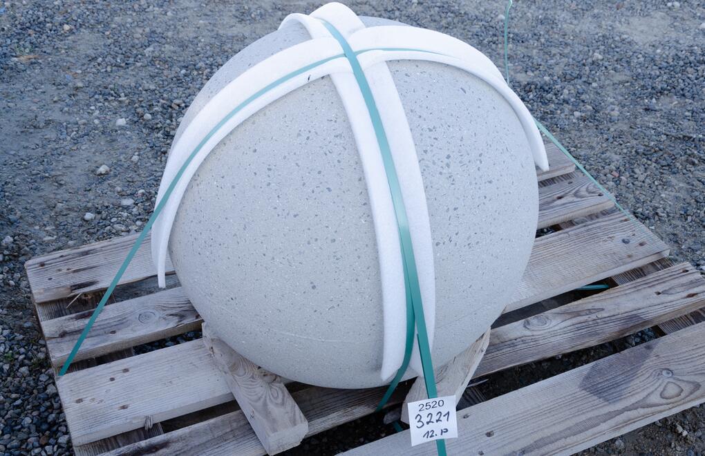 Balení betonové koule průměr 60