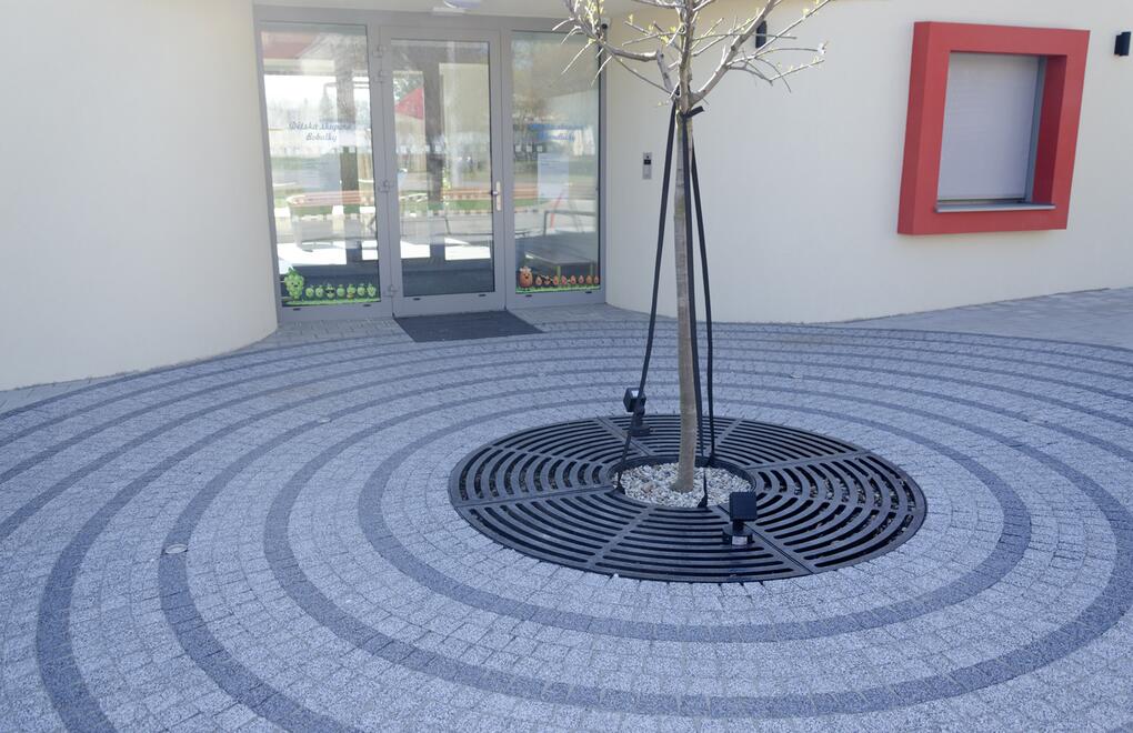 Kruh z dlažebních kostek RUBELIT®