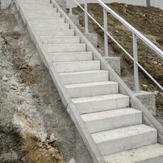 Betonové schodišťové bloky tl. 150 a 180 mm
