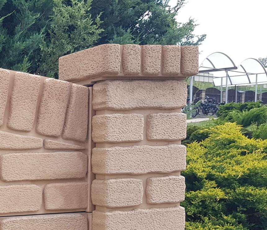 Betonová hlavice na plot: reliéf CIHLA RELIÉFNÍ - #1 - foto č.2