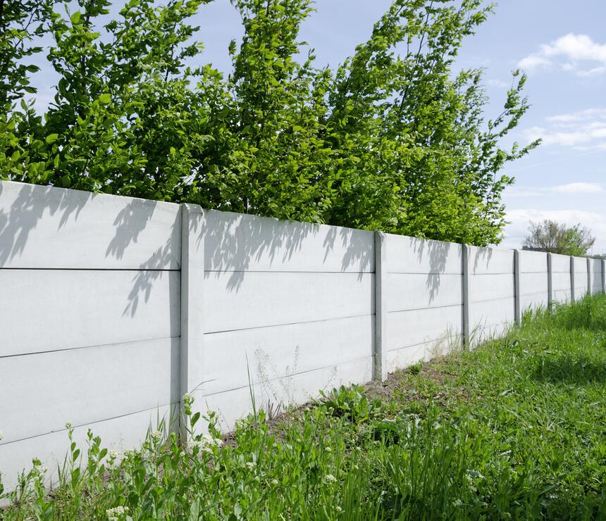 Betonový plot DEKOR deska hladká s pero-drážkou, barva natural