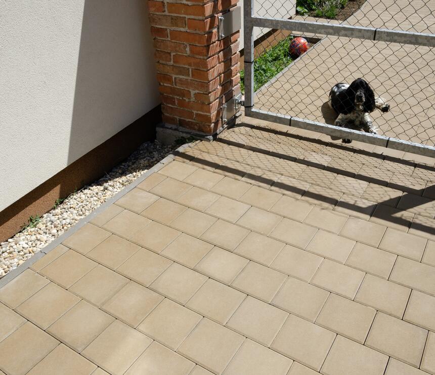 Betonová dlažba GRANIT® barva písková - foto č.11
