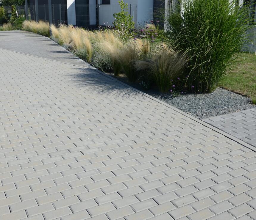 Betonová dlažba GRANIT® barva natural