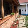 Betonový nášlap DESKA - DEKOR dřevo barva coffee