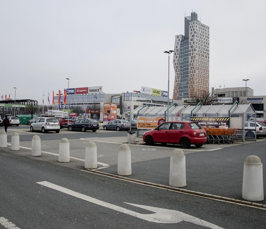 Betonový patník VÁLEC barva natural povrch hladký - foto č.5