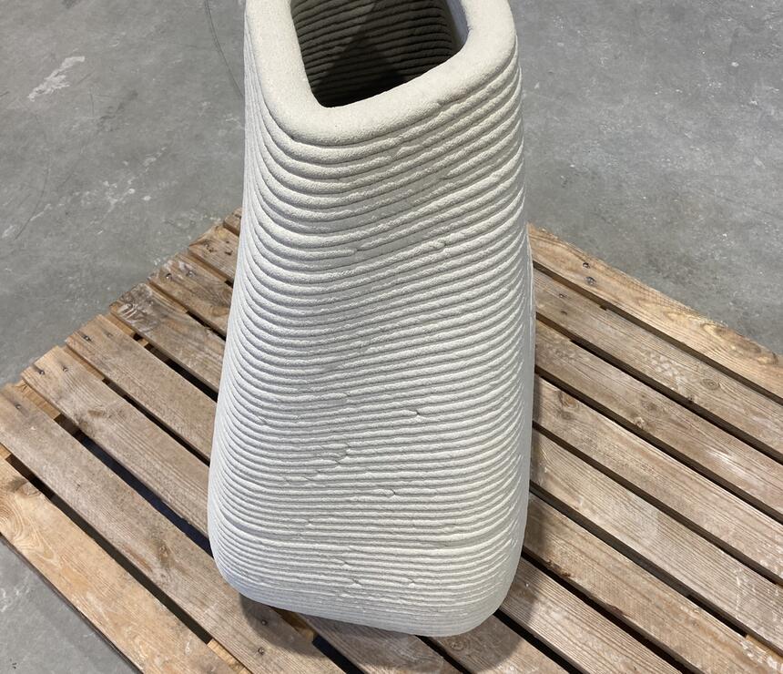 Váza Jessica z 3D tištěného betonu - foto č.7