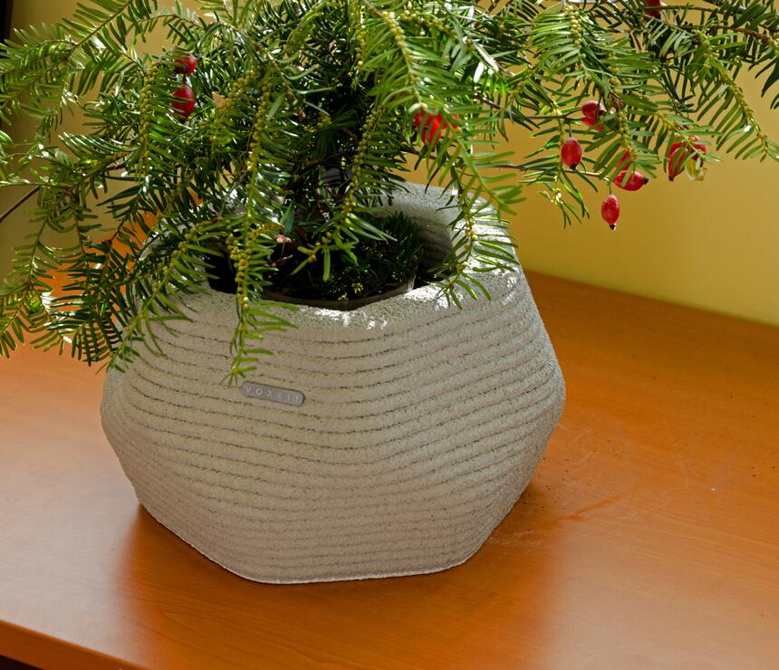 Květináč Lily z 3D tisk betonu - foto č.5