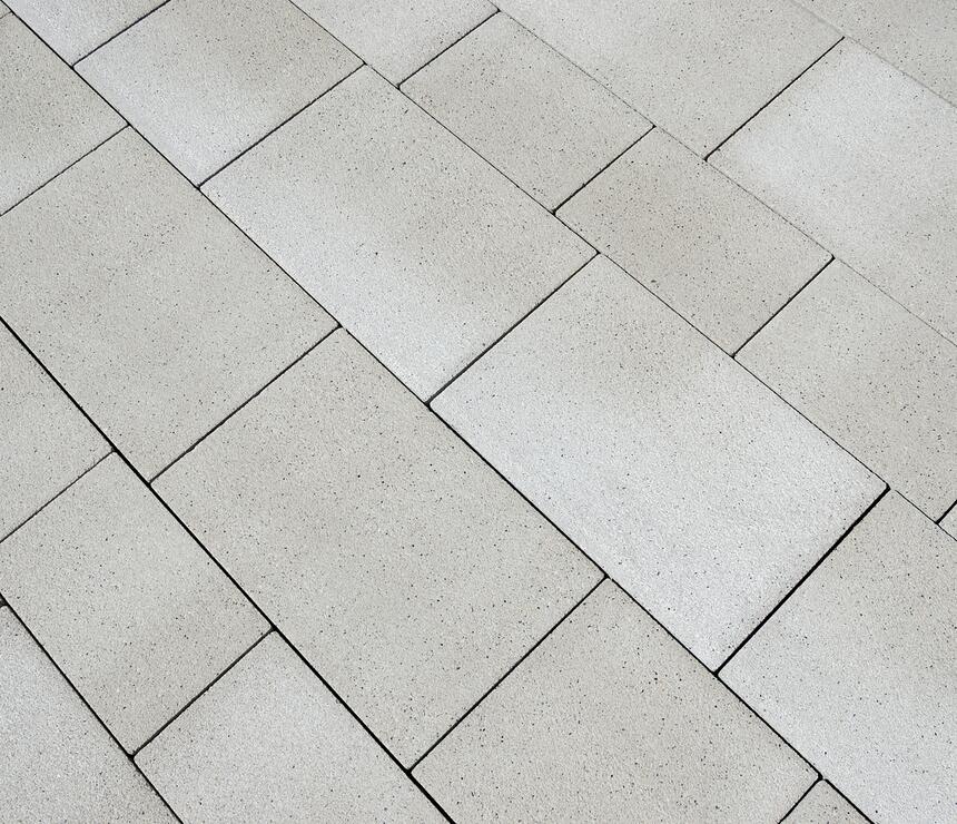 Betonová dlažba Moravský Granit® barva jemně vymývaná bílá - foto č.2