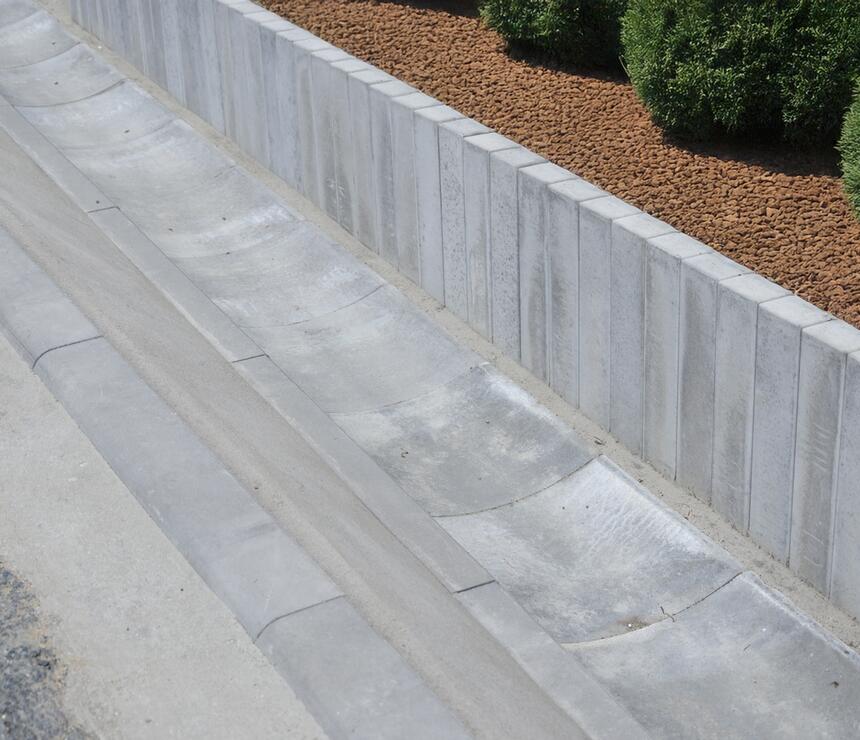 Betonové palisády obdélníkové hladké, barva natural - foto č.10