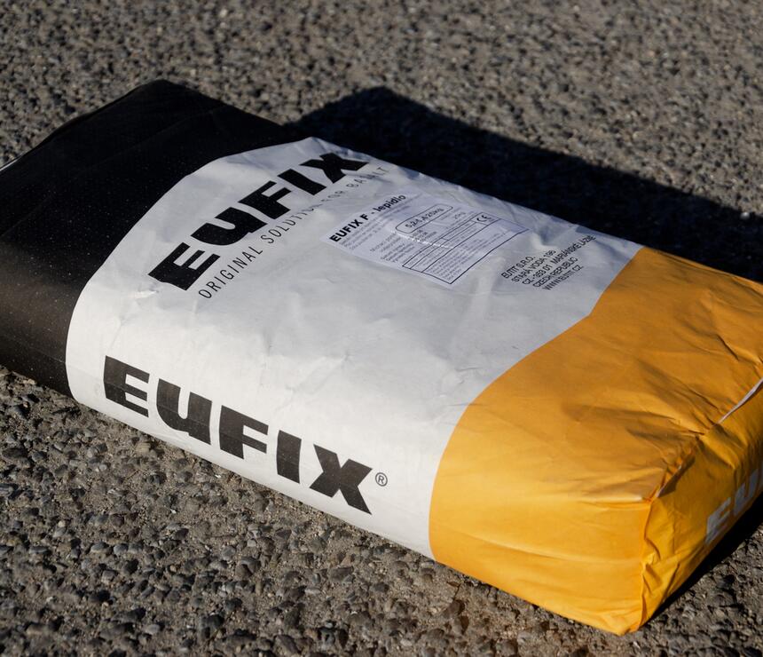 Lepidlo EUFIX F pro lepení dlažby z čediče - foto č.2