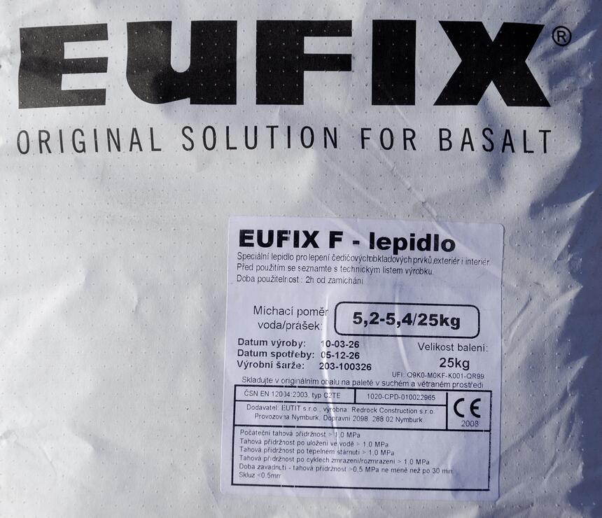 Lepidlo EUFIX F pro lepení dlažby z čediče - foto č.3