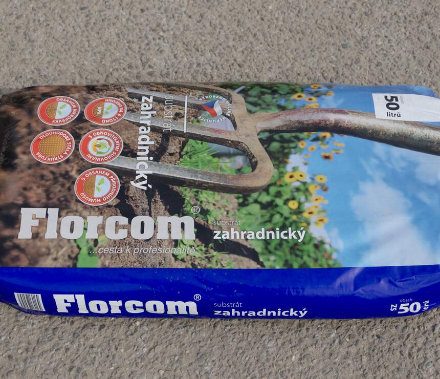 Florcom zahradnický substrát 50 l - foto č.3