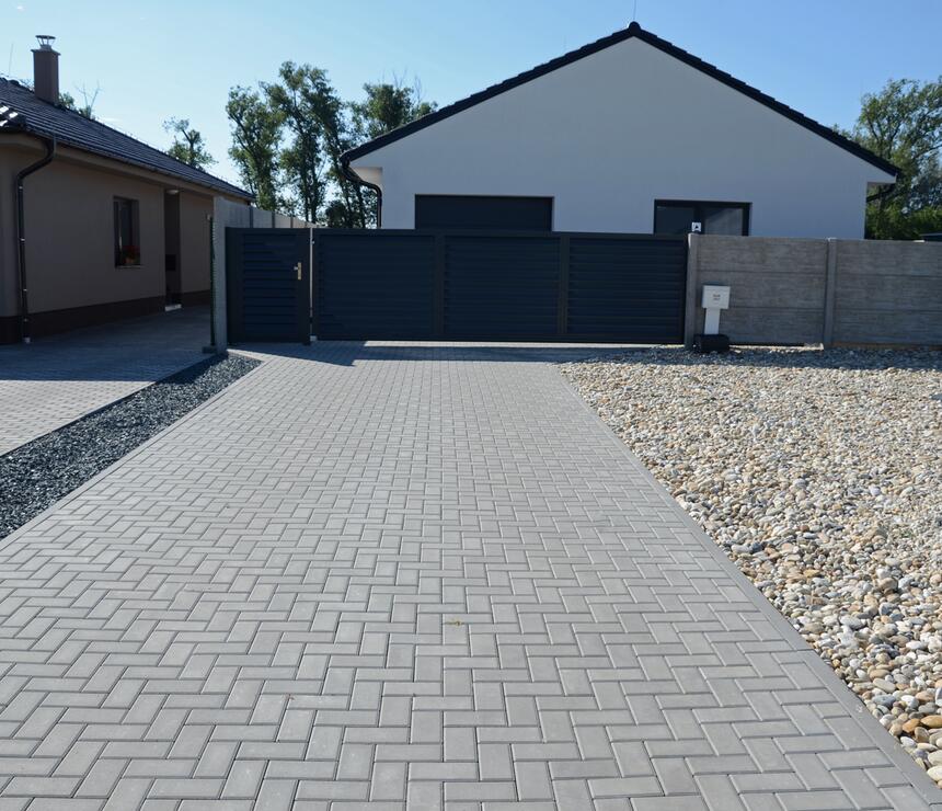 Parkový obrubník barva natural