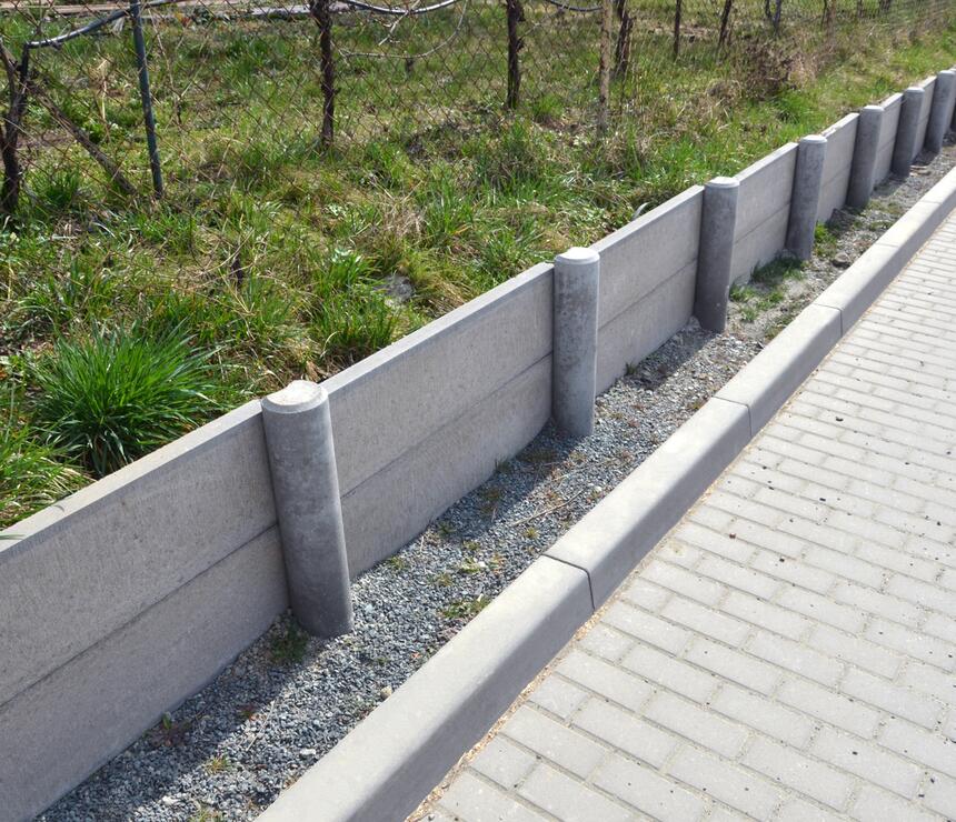 Betonový zahradní obrubník barva natural - foto č.5