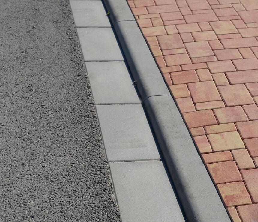 Betonová silniční přídlažba barva natural - foto č.3