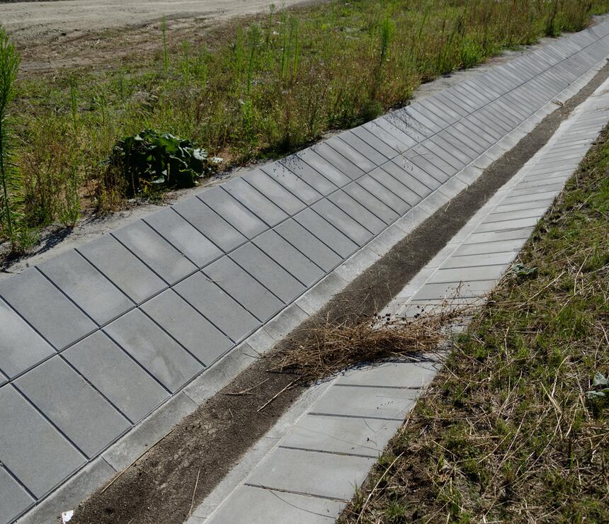 Betonová silniční přídlažba barva natural - foto č.6