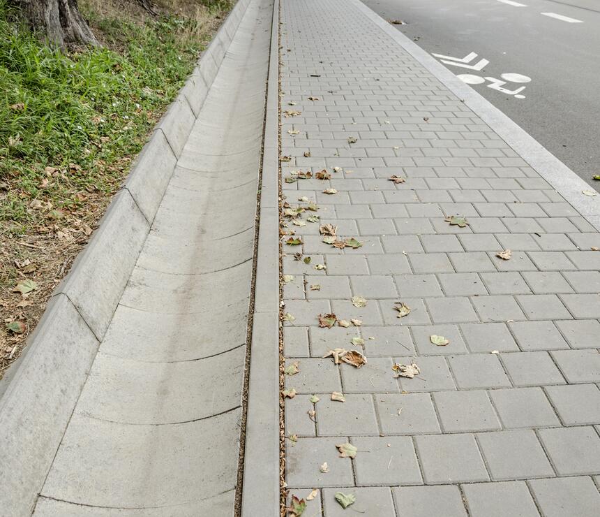 Betonový odvodňovací žlab