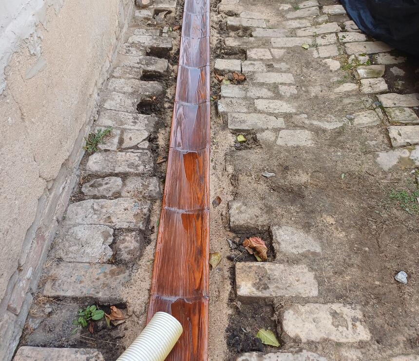 Betonový žlab DEKOR dřevo barva coffee - foto č.5