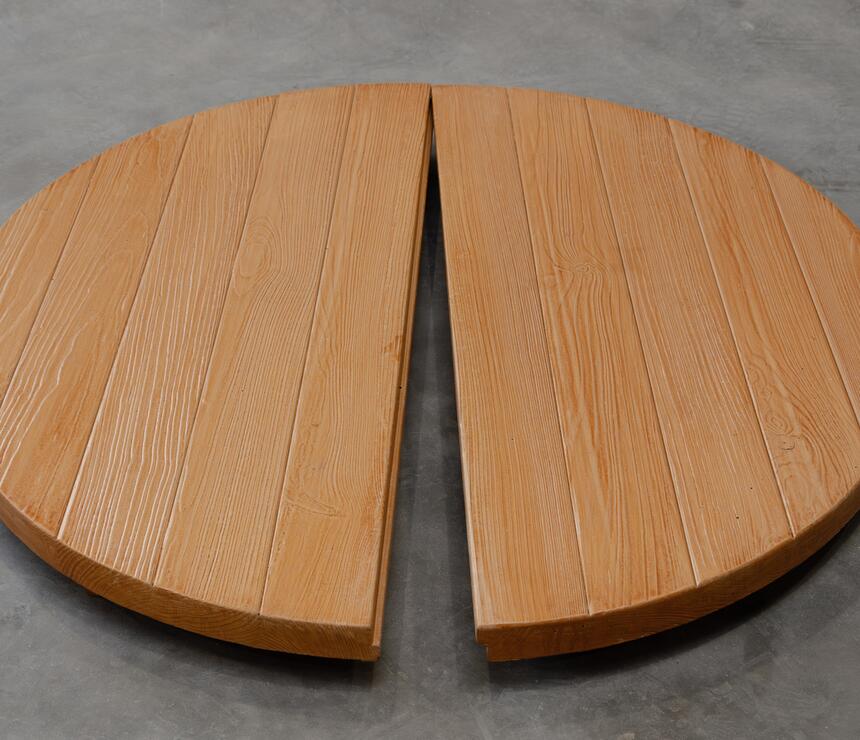 Betonový poklop na studnu dvoudílný DEKOR dřevo barva coffee - foto č.7