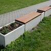 Betonová lavička Sandra barva natural povrch hladký sedák beton coffee, betonový květináč Laura a Nela barva natural povrch hladký - náhled č.9