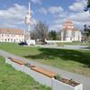 Betonová lavička Sandra barva natural povrch hladký sedák beton coffee, betonový květináč Laura barva natural povrch hladký - náhled č.8